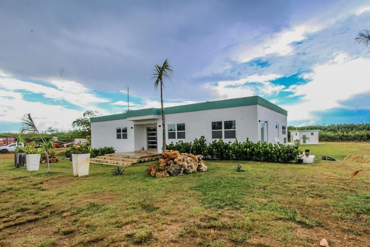 The Grand Villa Arecibo